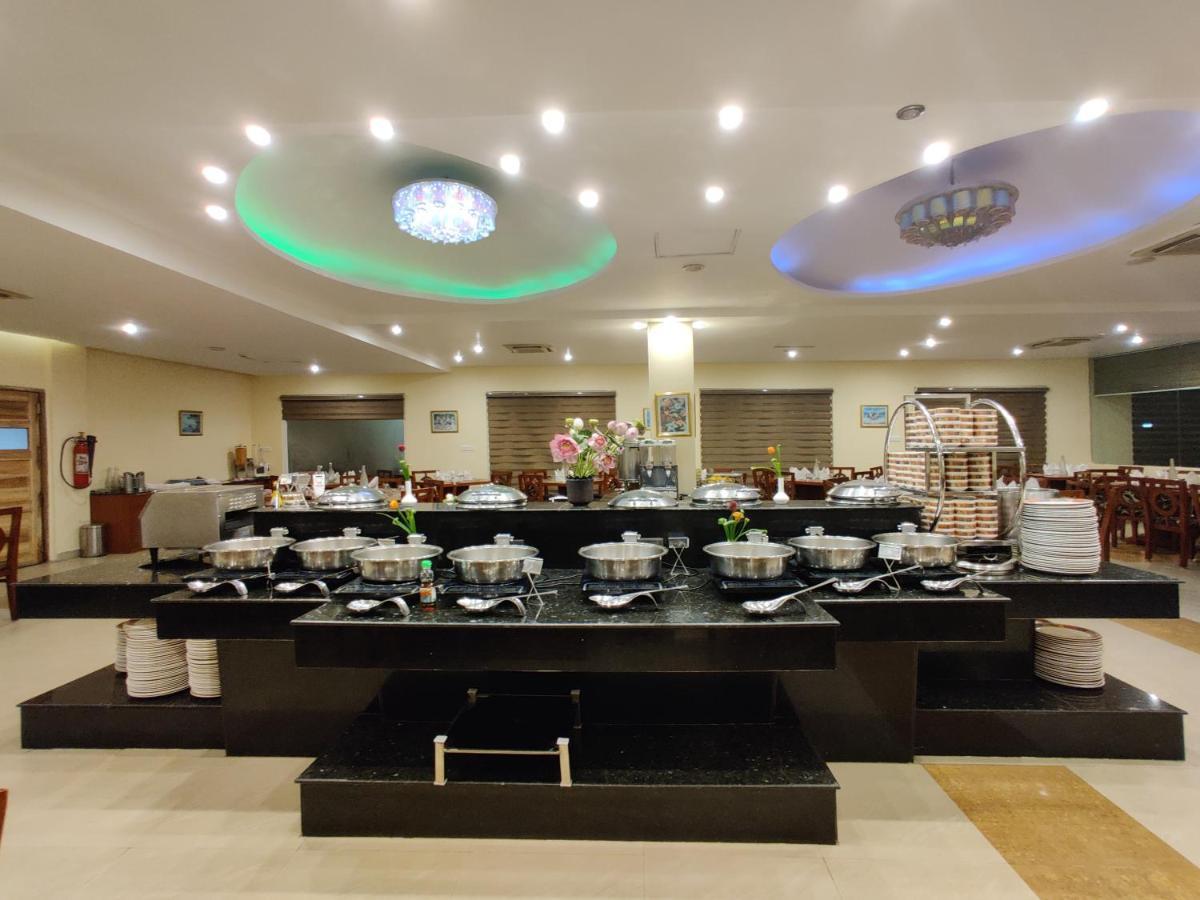 Hotel The Imperial Bodhgaya Exterior foto